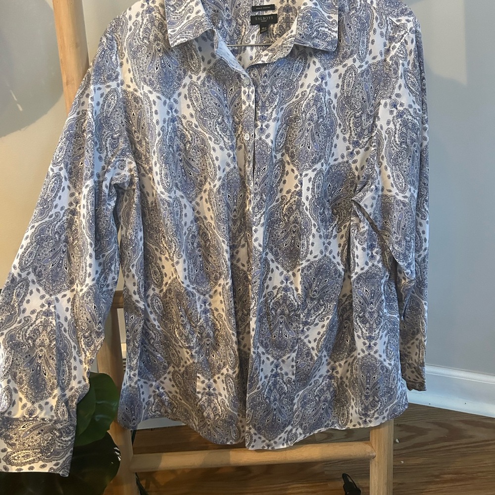 Talbots Womens Blue Paisley wrinkle resistant Shirt 18W